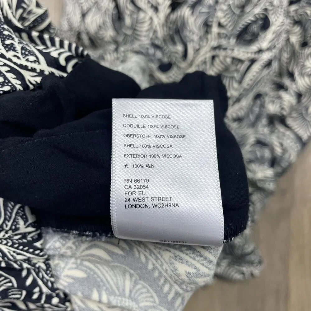 By Anthropologie Jumpsuit Womens 10 Black White Paisley Ruffle Neck Jogger Cuff - Picture 5 of 9